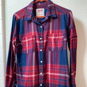 mossimo supply co red and blue flannel